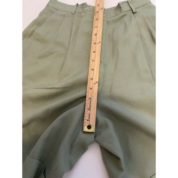 Vintage Talbots Size 10 Petite High Waist Linen Blend Shorts Green Pleated Front - Picture 5 of 6